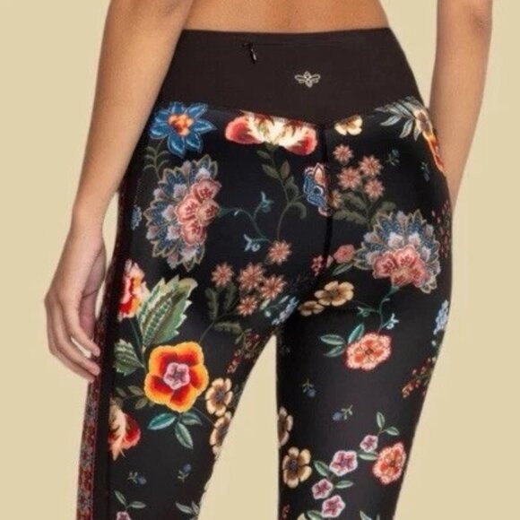 Johnny Was Bee Active Ardell High Waist Sculpting Leggings Size Small, NWT - Picture 3 of 6